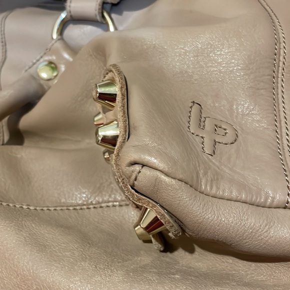 Linea Pelle Handbag - Picture 5 of 9